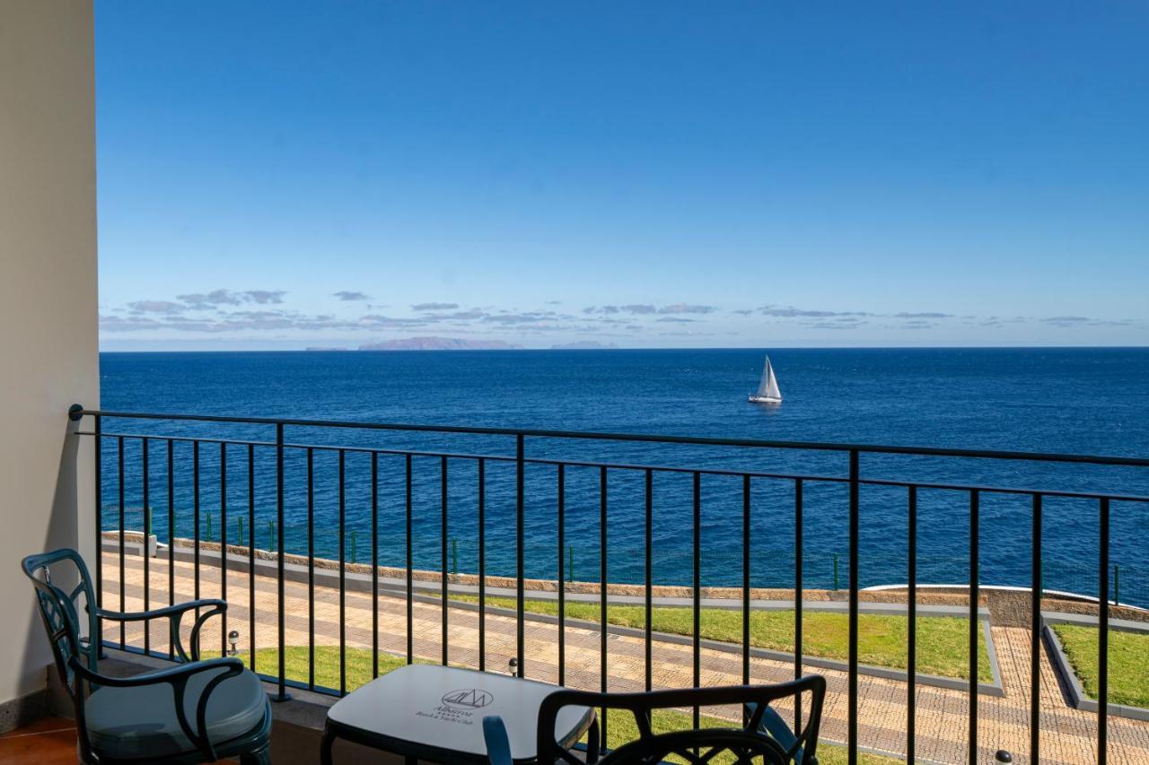 Albatroz Beach & Yacht Club Hotel Santa Cruz  Exterior photo