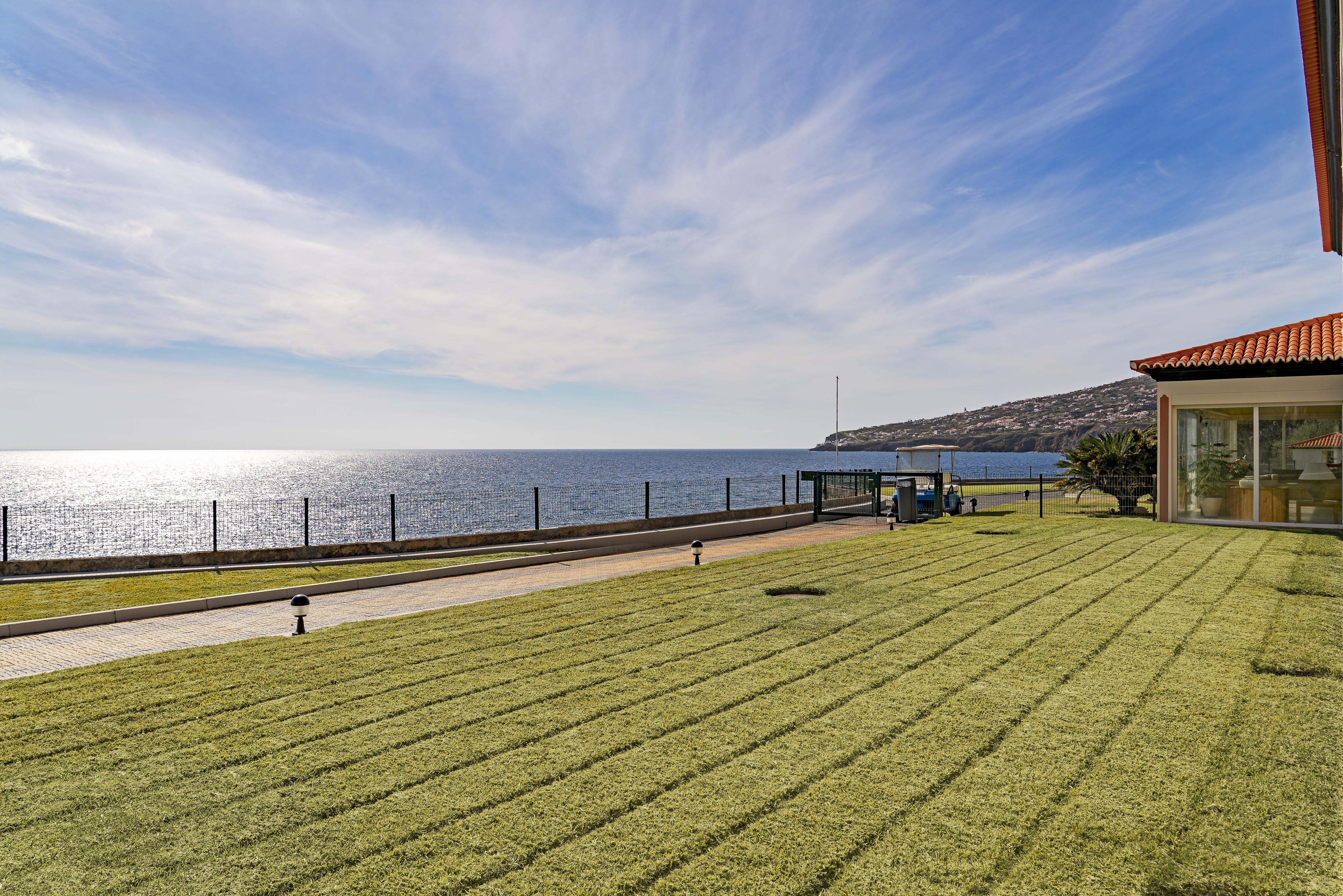 Albatroz Beach & Yacht Club Hotel Santa Cruz  Exterior photo