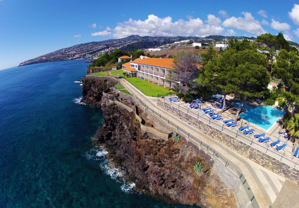 Albatroz Beach & Yacht Club Hotel Santa Cruz  Exterior photo